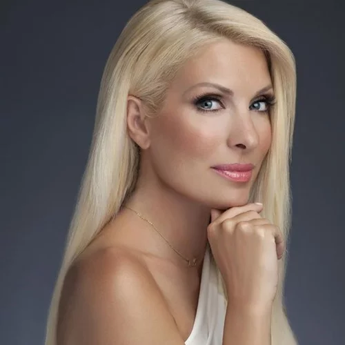 Ελένη Μενεγάκη: Τι φόρεσε στην εκπομπή της Δευτέρας