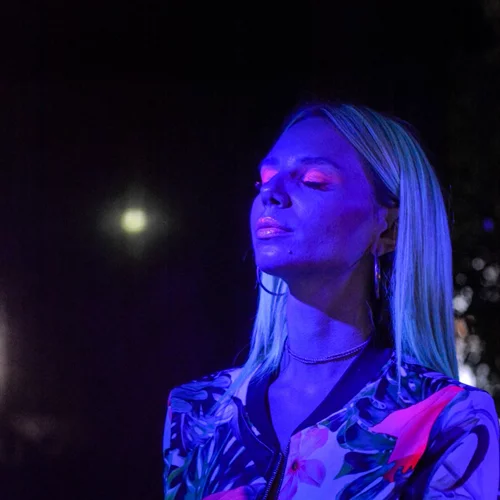 Η 3INA γιόρτασε τον 1 χρόνο παρουσίας της στην Ελλάδα και αποκάλυψε τη UV COLLECTION!