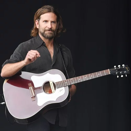 Bradley Cooper: Σε ποιον διάσημο ηθοποιό έκανε photobombing;