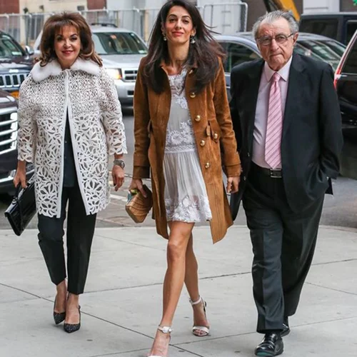 Σε πελάγη ευτυχίας οι γονείς της Amal Alamuddin!