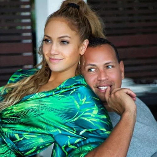 Jennifer Lopez - Alex Rodriguez: Ρομαντική εκδρομή με γιοτ στη Γαλλία