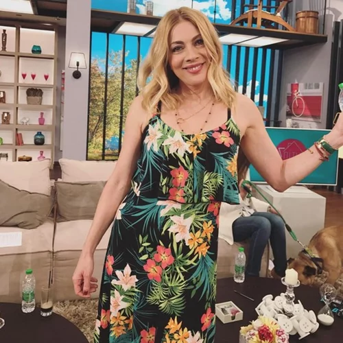 Σμαράγδα Καρύδη | Απαντά στους επικριτές της για την ανάρτηση περί προσευχής