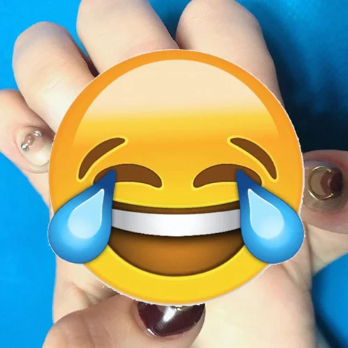 Αυτό είναι το πιο περίεργο μα και τόσο αστείο nail trend που κάνει τώρα χαμό στο Instagram