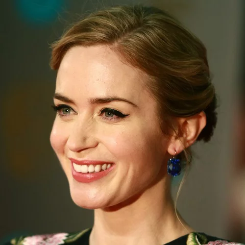 Emily Blunt: Η πρώτη της φωτογραφία ως Mary Poppins!
