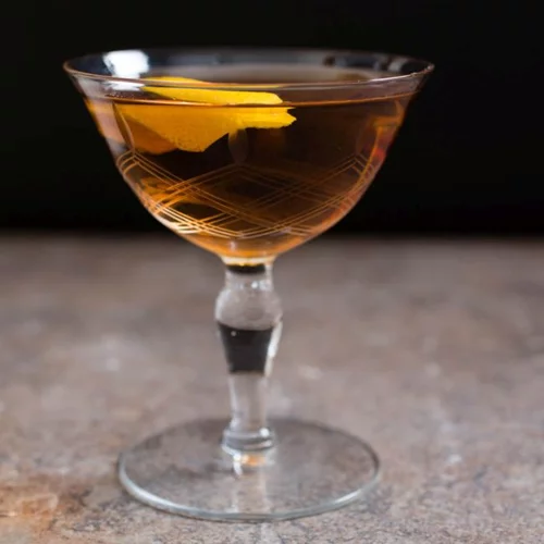 7 εύκολα cocktails με gin για να νιώσεις καλοκαίρι