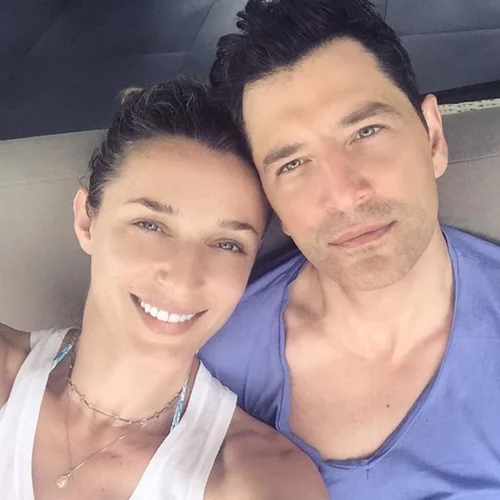 Κάτια Ζυγούλη: Στην παραλία λίγες ημέρες πριν τον γάμο της δεκαετίας