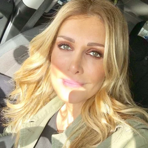 Νατάσα Θεοδωρίδου: Σπάνια φωτογραφία με την κόρη της - Δες πόσο μεγάλωσε