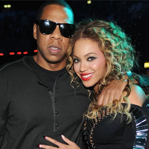 Jay Z: Η πρώτη του εμφάνιση μετά την γέννηση των διδύμων