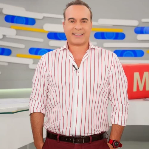 Φώτης Σεργουλόπουλος: Η ρετρό φωτογραφία από τα νιάτα του όπου ποζάρει ως hipster