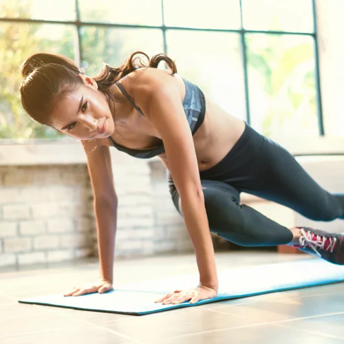 Η μία άσκηση για όλο το σώμα που δεν παραλείπει ποτέ η personal trainer