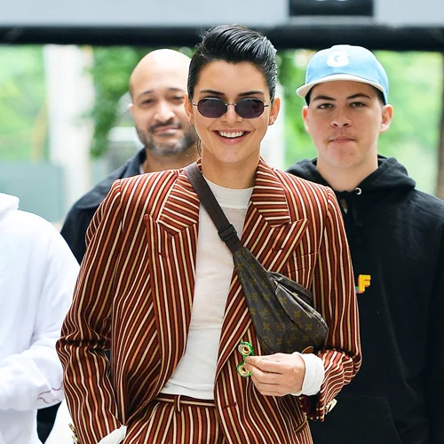 Kendall Jenner: Φόρεσε το σορτς με τον πιο τέλειο τρόπο