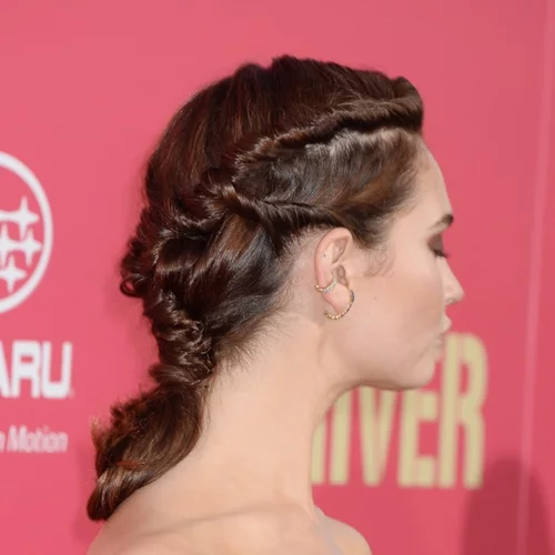 Αυτό είναι το χτένισμα που θα κάνεις όλο το Σαββατοκύριακο!