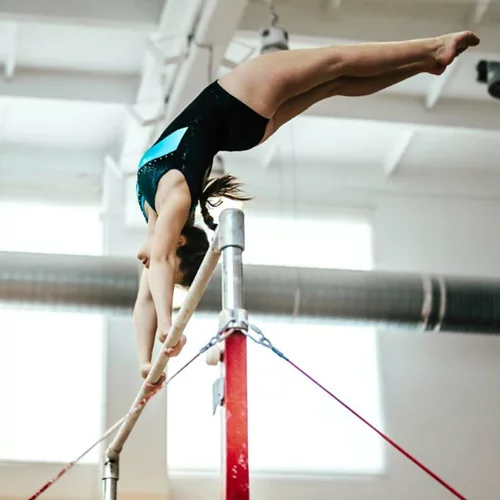 Πώς ο αθλητισμός μπορεί να ενισχύσει την αυτοπεποίθηση ενός κοριτσιού