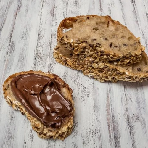 Υγιεινά σνακ με 2 υλικά: Καρύδια, μέλι, αυγά, φυστικοβούτυρο για σνακ που δεν φαντάζεσαι!