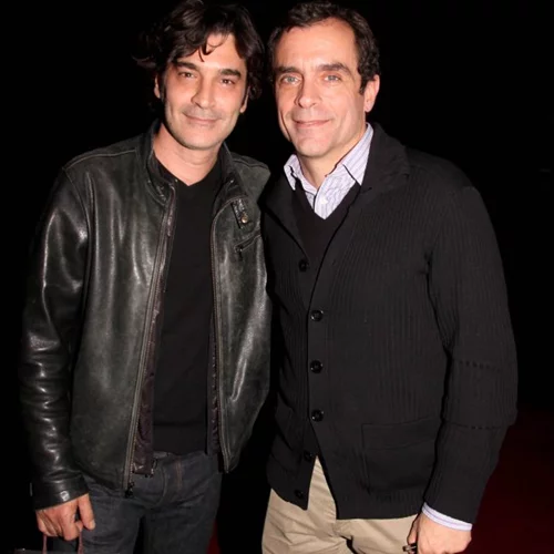 Χριστόφορος Παπακαλιάτης: Νυχτερινή έξοδος με τον Κωνσταντίνο Μαρκουλάκη και τον Πάνο Μουζουράκη