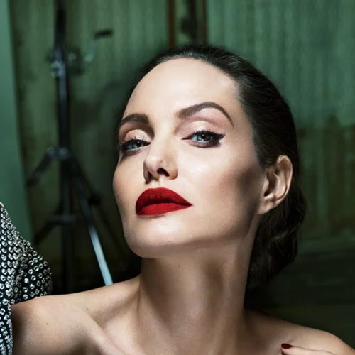 Angelina Jolie: Φωτογραφίες-ντοκουμέντο από την φωτογράφηση στην Ελλάδα