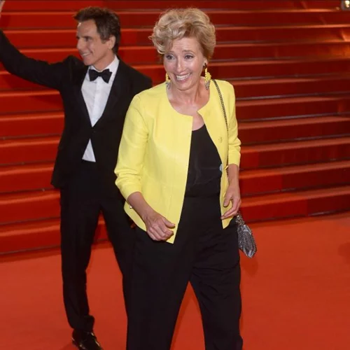Emma Thompson: Διακοπές στη Μήλο για την πασίγνωστη ηθοποιό