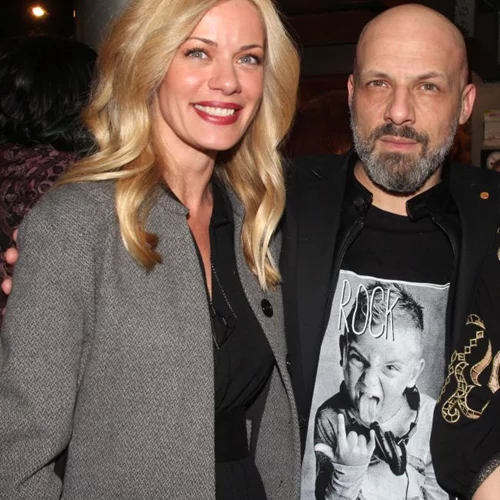 Ζέτα Μακρυπούλια - Νίκος Μουτσινάς: Η χαμογελαστή selfie από την παραλία