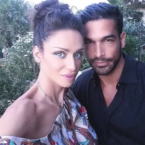 Νίκος Αναδιώτης - Βίκυ Σταματοπούλου: Το album των διακοπών τους