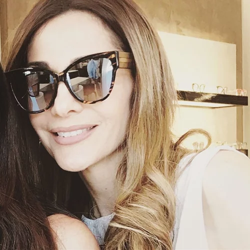 Αυτά είναι τα γυαλιά ηλίου που έχουν λατρέψει οι επώνυμες Ελληνίδες