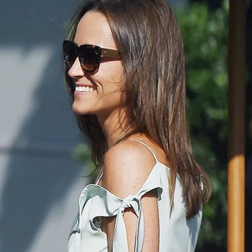 Pippa Middleton | Στην Καραϊβική με μαγιό λίγους μήνες μετά τη γέννηση του γιου της