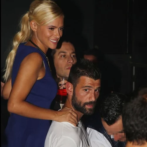 Λάουρα Νάργες - Μιχάλης Μουρούτσος: Μαζί στο πάρτι με τους παίκτες του Survivor!