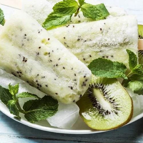 Οι 4 υγιεινές λιχουδιές για το καλοκαίρι: Παγωτό μπανάνα, πίτσα καρπούζι, γρανίτα γιαουρτιού και άλλες ιδέες!