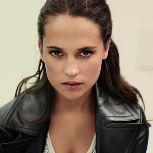 Alicia Vikander: Κυκλοφόρησε το teaser της ταινίας “Tomb Raider”