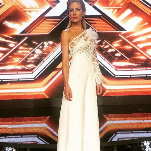 Ευαγγελία Αραβανή: Όλες οι λαμπερές εμφανίσεις στα live του X-Factor