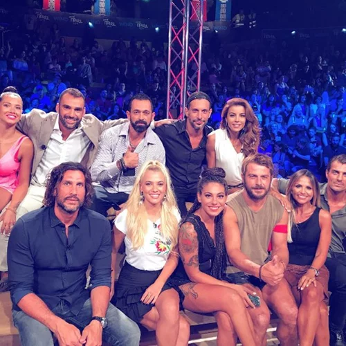 Survivor: Η ομαδική φωτογραφία των Διασήμων από τον ημιτελικό