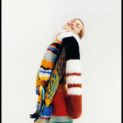 H Gigi Hadid πρωταγωνιστεί στη νέα καμπάνια του οίκου Missoni