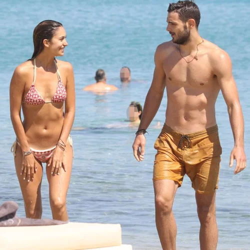 Άννα Πρέλεβιτς: Στη Μύκονο μαζί με τον σύντροφό της Ιωάννη Παπαπέτρου