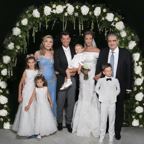 Σάκης Ρουβάς - Κάτια Ζυγούλη: Το δώρο στους καλεσμένους, οι εκπλήξεις για τα γενέθλια και το πέμπτο παιδί