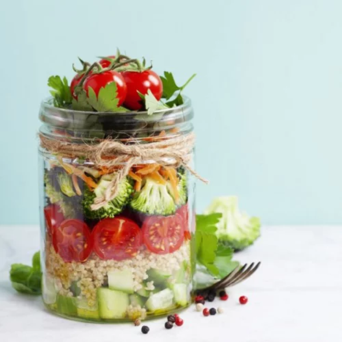 Γιατί να τρως κάθε μέρα σαλάτα; Υπάρχουν 6 βασικοί λόγοι