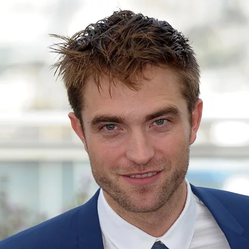 Robert Pattinson: Αρραβωνιάστηκε με τη σύντροφο του;