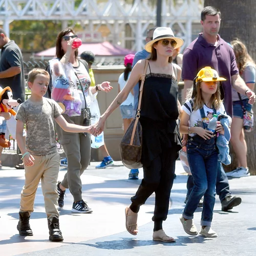 Angelina Jolie - Keanu Reeves: Μαζί στην Ελλάδα για διακοπές; Οι πρώτες πληροφορίες