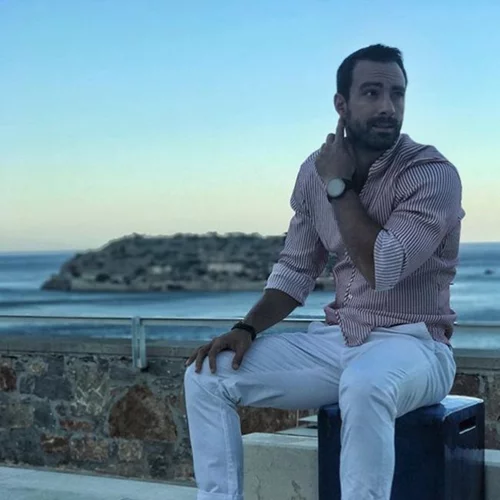 Σάκης Τανιμανίδης | Μιλά πρώτη φορά για την απουσία του Acun Ilicali από τον γάμο του