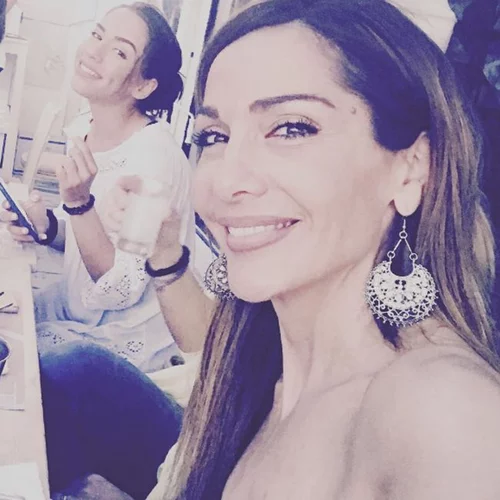 Δέσποινα Βανδή: Πιο χαρούμενη από ποτέ στην Κρήτη