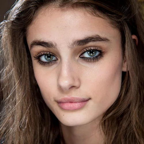 Tightlining | Πώς θα δώσεις ένταση στο βλέμμα χωρίς μάσκαρα ή ψεύτικες βλεφαρίδες