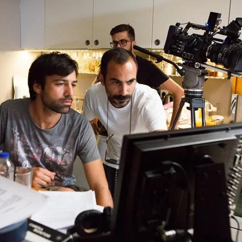 Ανδρέας Γεωργίου: Οι πρώτες φωτογραφίες από το "Κόκκινο Νυφικό"