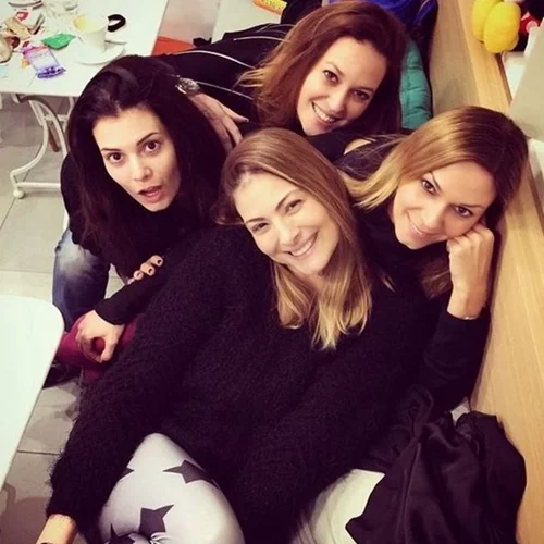 Αυτές είναι οι πιο δυνατές φιλίες των Ελληνίδων celebrities