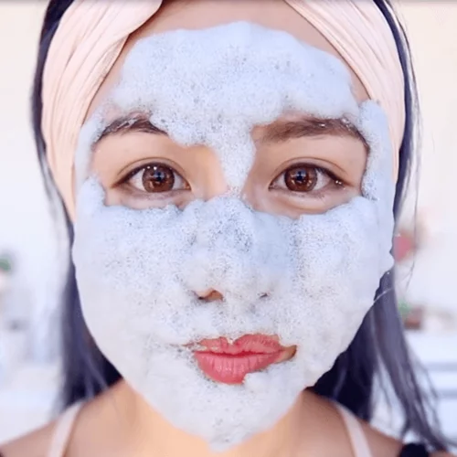 Δοκίμασε κι εσύ τώρα την bubble mask, αφού είναι πιο εύκολο από ποτέ!