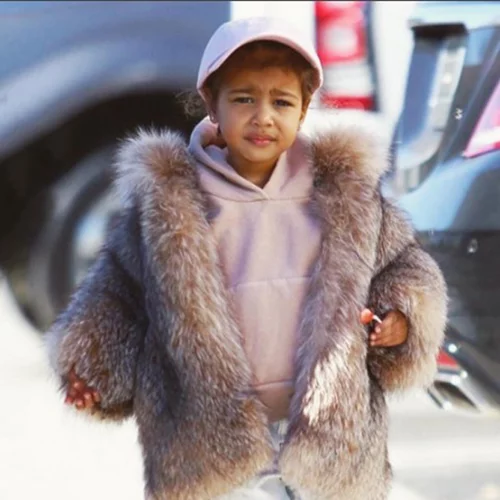 North West: Τραγουδάει στην κάμερα της Kim και "λιώνει" το ίντερνετ (βίντεο)