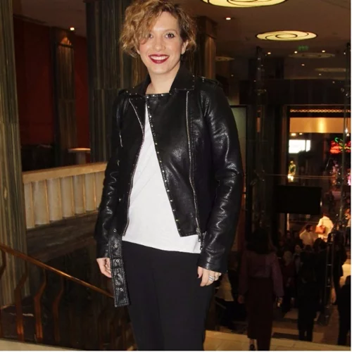 Σύλβια Δεληκούρα: Ποζάρει με τον γιο της χωρίς μακιγιάζ