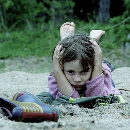 Πώς μπορεί να μας «κουμαντάρει» ένα παιδί, όταν μας βγάζει από τα ρούχα μας