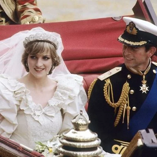 Πριγκίπισσα Diana | Ζήσε ξανά τον παραμυθένιο γάμο της μέσα από 3 νέα βίντεο