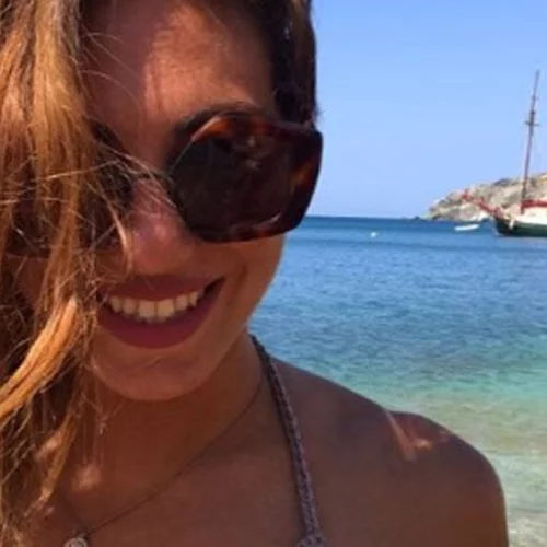 Ευρυδίκη Βαλαβάνη: Στη Ρόδο με τον Κωνσταντίνο Βασάλο