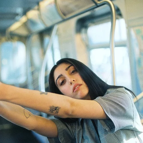 Η κόρη της Madonna μοιάζει απίστευτα με τη Madonna σ' αυτή τη νέα καμπάνια