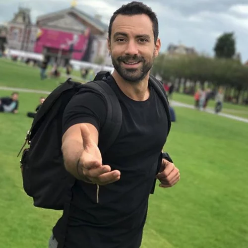 Σάκης Τανιμανίδης: Η συνάντηση με την γιαγιά της Χριστίνας και η φοβερή ατάκα της