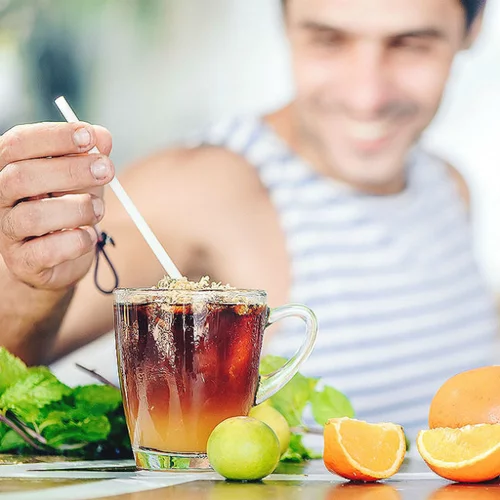 Γιατί τα light ποτά δεν σε βοηθούν τελικά να αδυνατίσεις